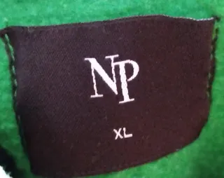 Sudadera Nude Project, dos usos, verde con mensaje