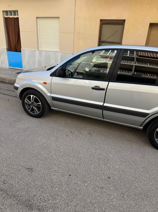 Ford Fusion 2013