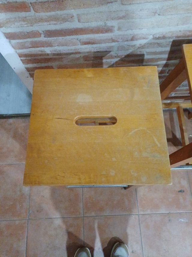 2 panche in legno e metallo