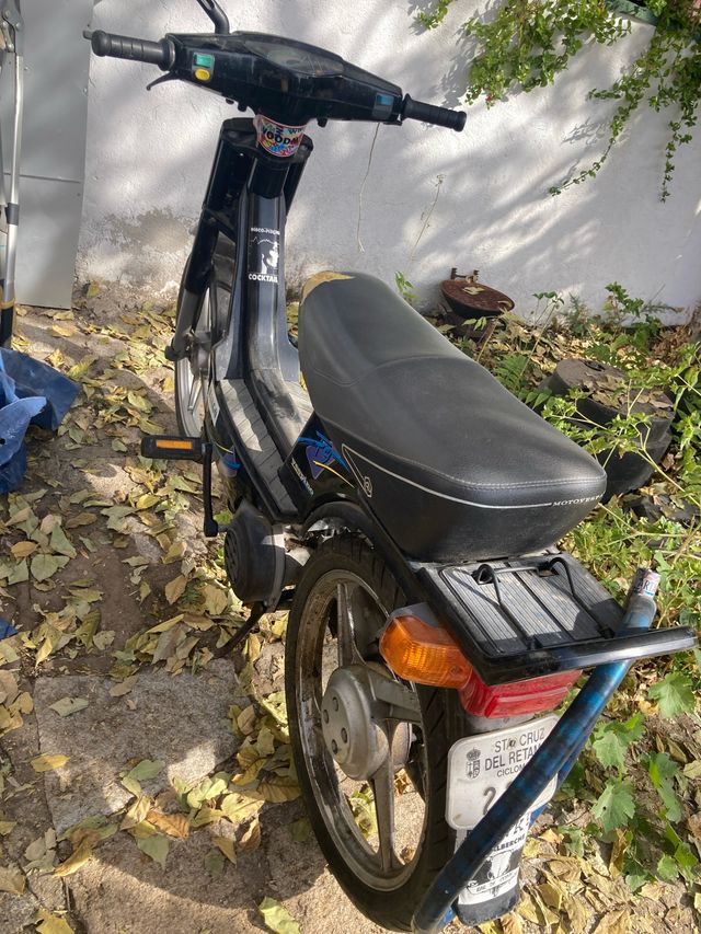 Vespino F9 Documentada