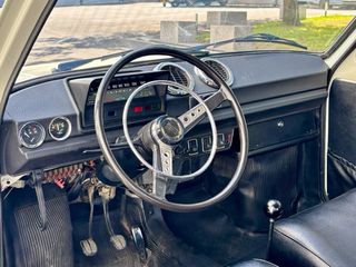SEAT 133 1974