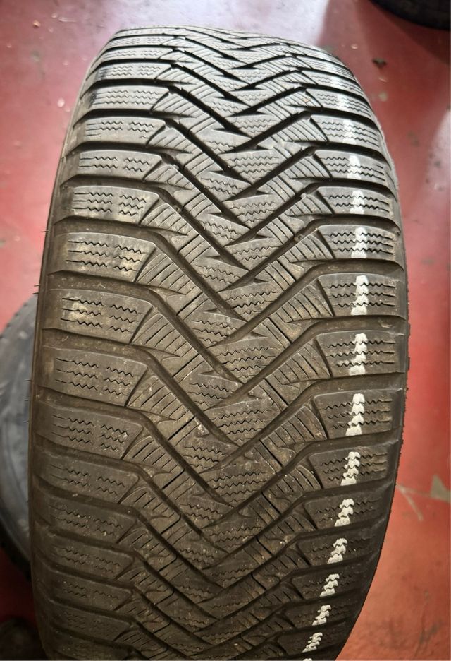 Neumáticos 235/55 R19