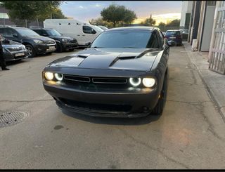 Dodge Challenger 2019