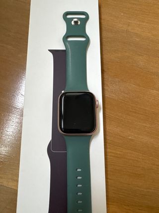 Apple Watch Oro y Verde serie 6