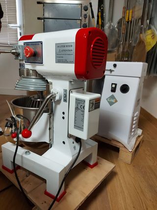 Impastatrice Planetaria 10 LT PRO