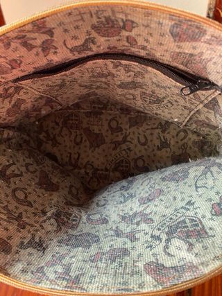 Bolso de piel marrón