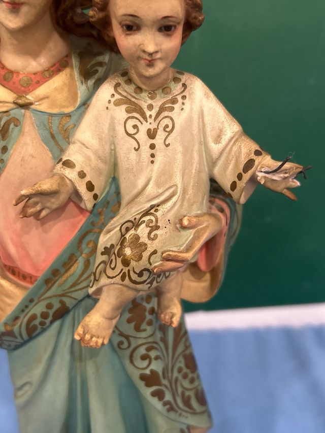 ANTIGUA VIRGEN MARÍA AUXILIADORA CON NIÑO 43 cm