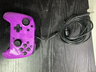 Controlador Nintendo Switch Morado
