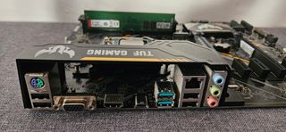 Placa Base ASUS TUF B360-PRO I5 4900f, 8gb RAM