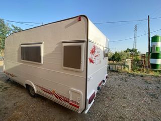 Caravana Sterckman Alice Luxe 460 CP