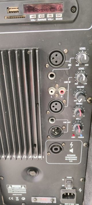 PAREJA ALTAVOCES ACTIVOS 15"