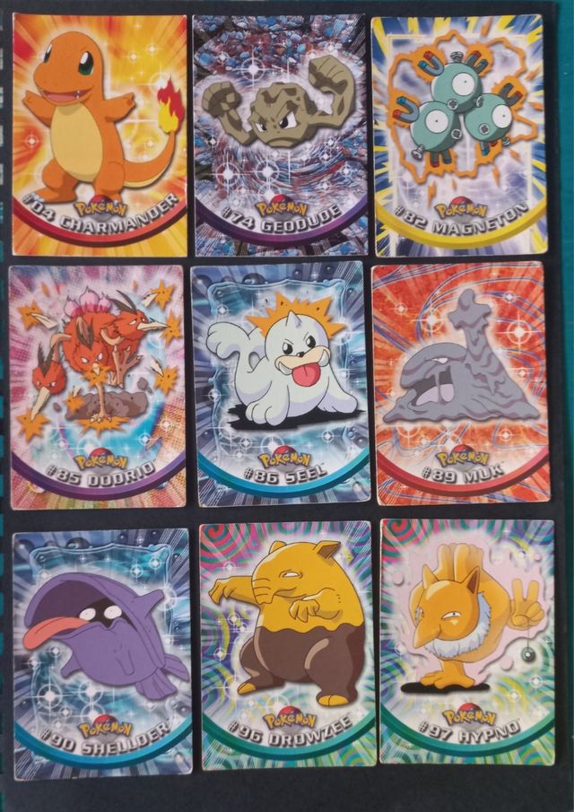 TOPPS POKEMON