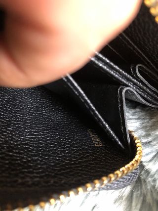 Cartera Louis Vuitton Negra
