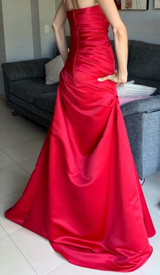 Vestido fiesta/evento rojo Pronovias