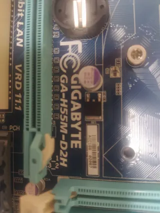 Placa Base Gigabyte GA-H55M-D2H