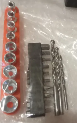 TALADRO ATORNILLADOR INALÁMBRICO 