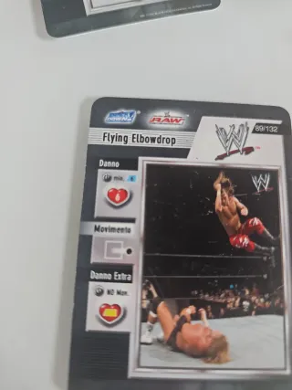 Carte WWE Flying Elbowdrop 89/132