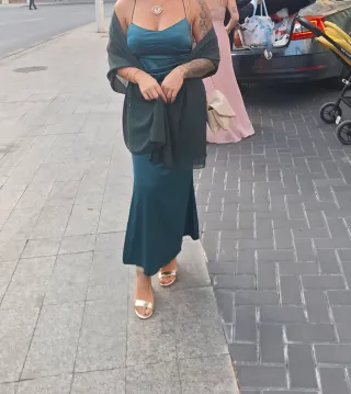 Vestido elegante verde esmeralda