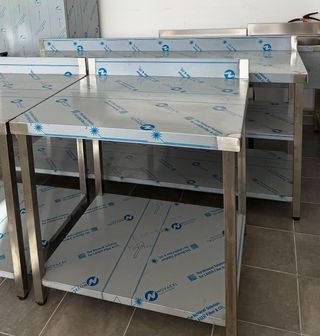 Mesa de trabajo acero inoxidable AISI 304