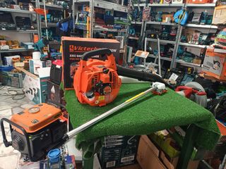 Soffiatore a scoppio Victotech 52cc + asta