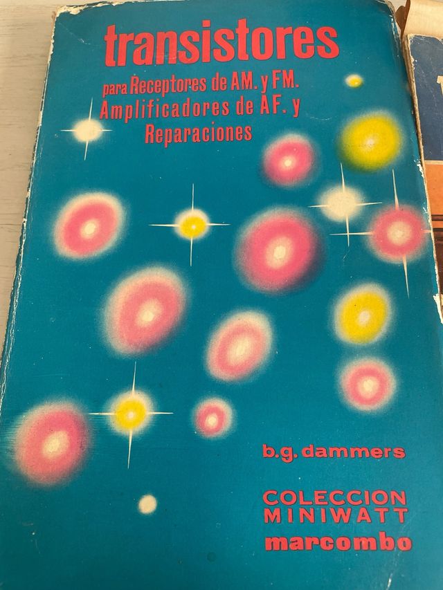 1023 circuitos transistores