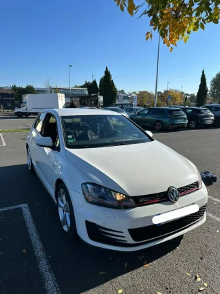 Volkswagen Golf 2016