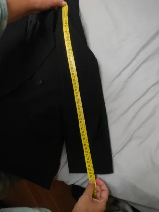 Traje de hombre negro