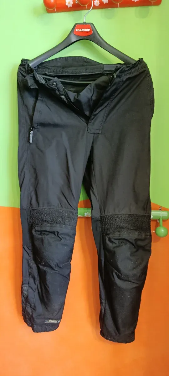 Pantalón Moto Cordura AXO Negro. Impermeable.