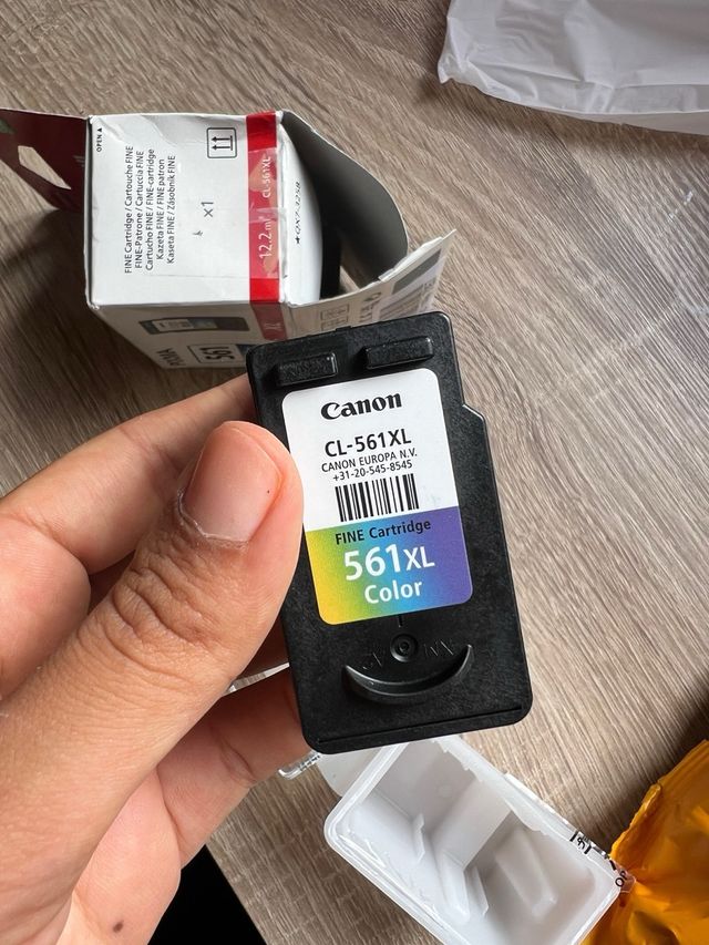 Canon PIXMA 561XL Cartucho Tinta Color