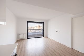 Piso en alquiler en Los Ángeles en Madrid