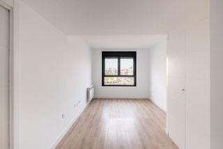 Piso en alquiler en Los Ángeles en Madrid
