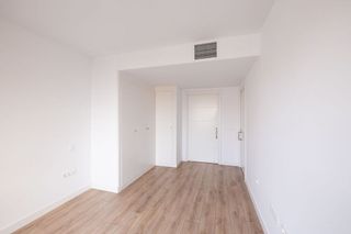 Piso en alquiler en Los Ángeles en Madrid