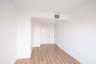 Piso en alquiler en Los Ángeles en Madrid
