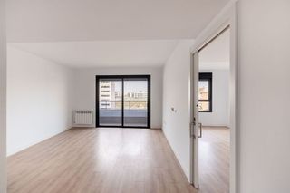 Piso en alquiler en Los Ángeles en Madrid