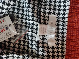 Falda AMISU Negro/Blanco Talla M