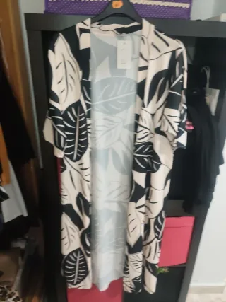 Ropa sin usar y con sólo una puesta