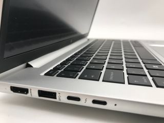 Touchscreen HP EliteBook 840 G9 i5 di 12a generazione da 32 GB