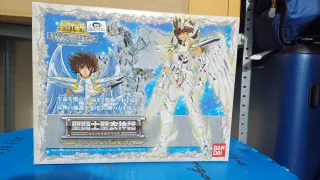 Saint seiya Seiya de Pegaso Armadura Divina Bandai