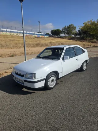 Opel Kadett GSI 8v