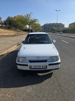 Opel Kadett GSI 8v