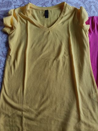 Lote 2 Camisetas Básicas Talla S las 2 por 5 euros