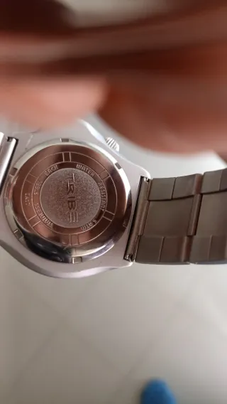 Reloj de la casa breil 


