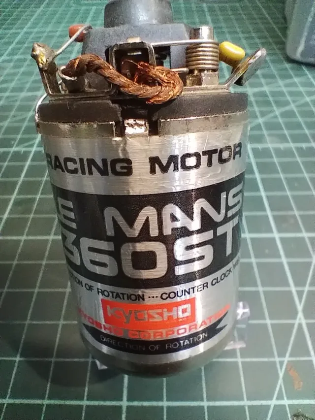 Kyosho 360ST, Tamiya yokomo associated losi