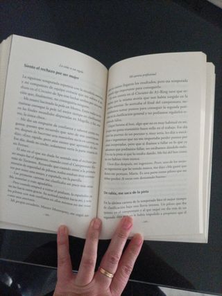La vida es un regalo: Una mujer que pilota con ...