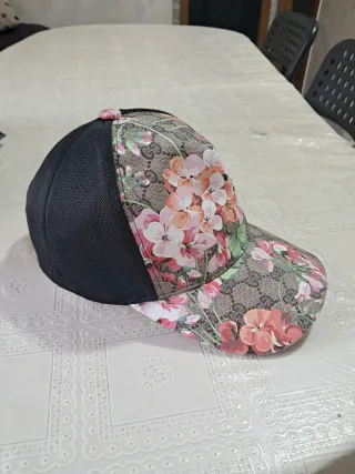 Gorra Gucci floral