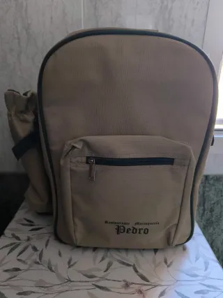 Mochila Picnic con Cubiertos, Vasos y Platos