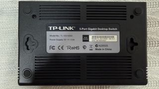 Switch Gigabit Desktop TP-Link 5 Puertos Negro