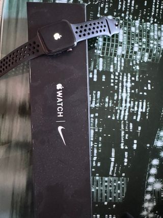 Apple Watch Series 7 Nike Negro/Gris