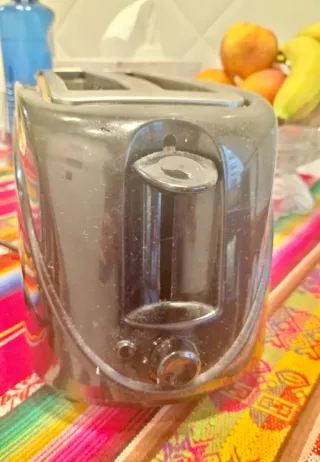 Tostadora Larga Negra