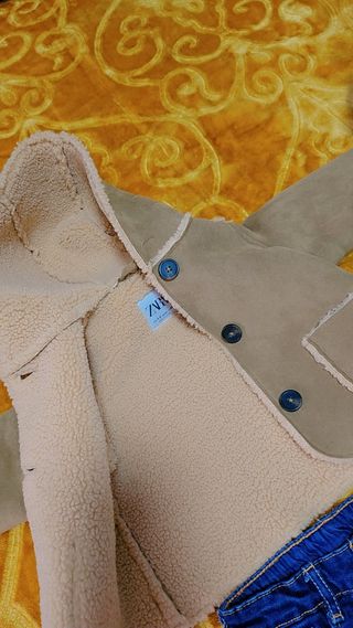 Lote Ropa Bebé Abrigo, Jeans y Gorro